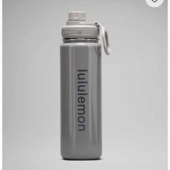 Lululemon Back to Life Sport Bottle 24oz
(Shine) - Picture 2 of 6